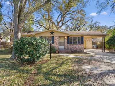 1811 Dewrell Sq, Pensacola, FL, 32504