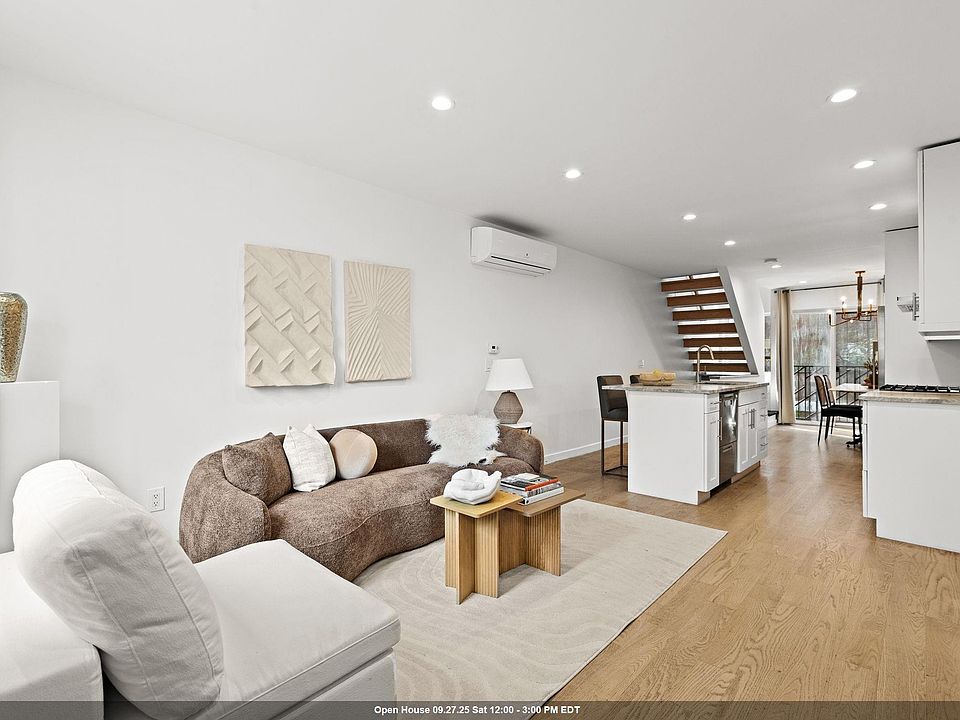 1st image of 329 4th St