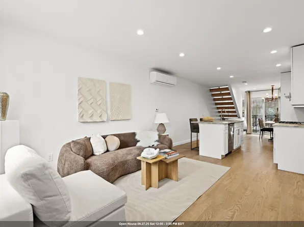 329 4th St, Jersey City, NJ 07302