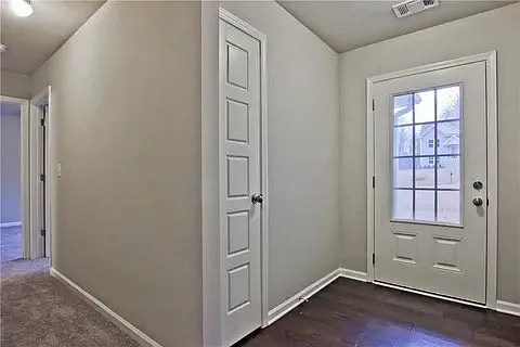 115 Finley Dr — Photo 4
