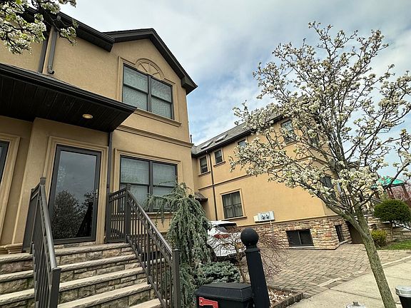 2nd image of 45 Perona Ln #1