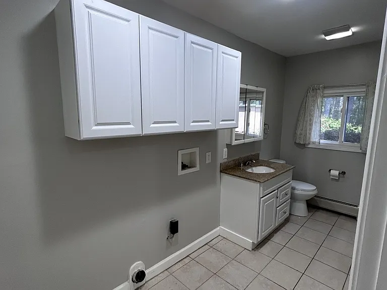 1st Floor Laundry Area