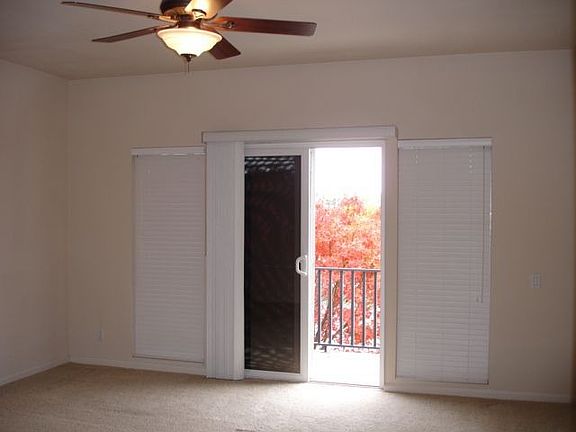 3rd image of 21 Watershore Cir