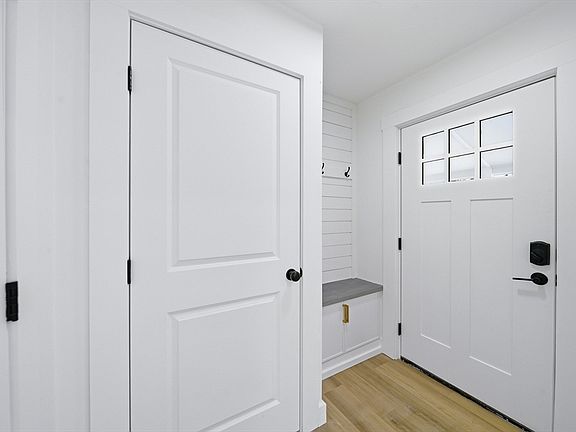 3rd image of 26 Rivulet St