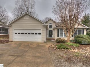 1123 Devenger Rd, Greer, SC 29650