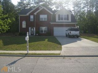 7220 Magnolia Ln, Fairburn, GA 30213