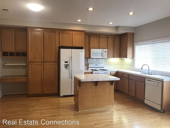 2nd image of 6978 Silver Fox Dr
