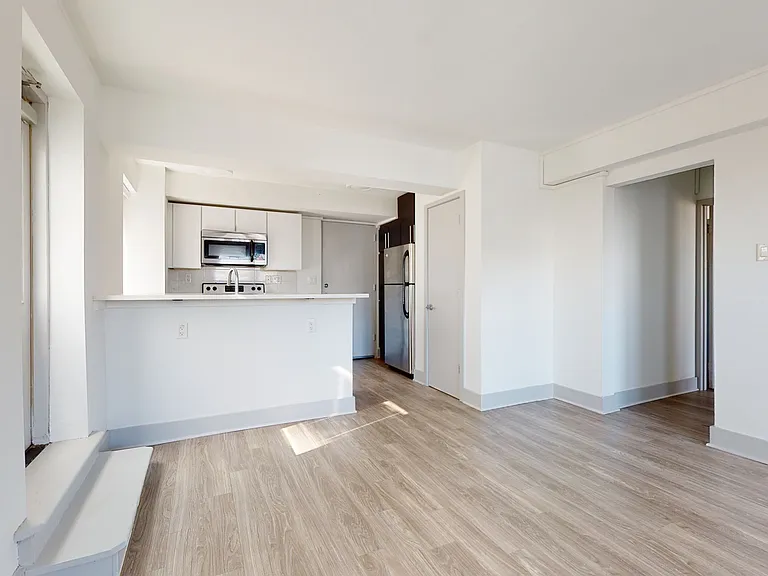 Dining/Living room