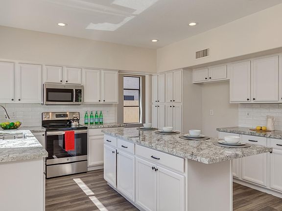 5th image of 5437 W Villa Maria Dr