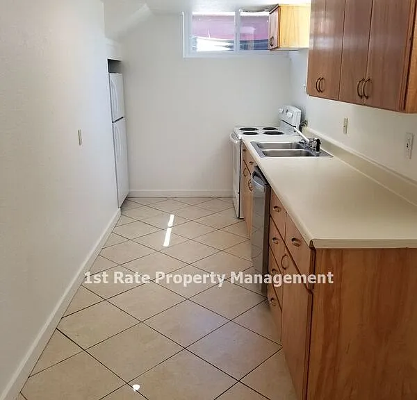 1816 W State St #4 — Photo 5