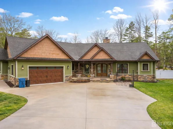 94 E Pleasant Grove Rd, Jackson, NJ 08527