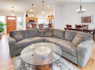 20557 Dylan Loop, Bend, OR 97702