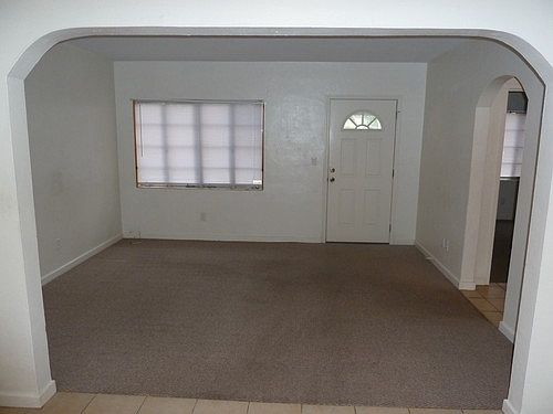 3rd image of 1626 Drew St