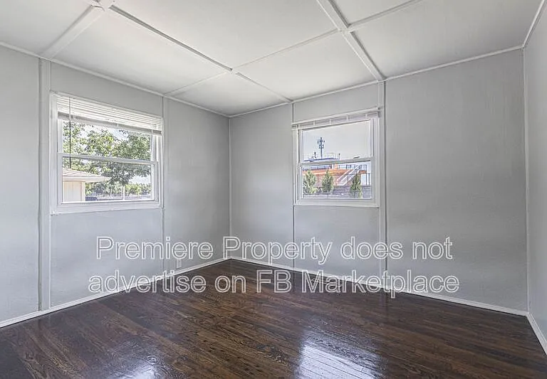 4412 N Virginia Ave — Photo 7