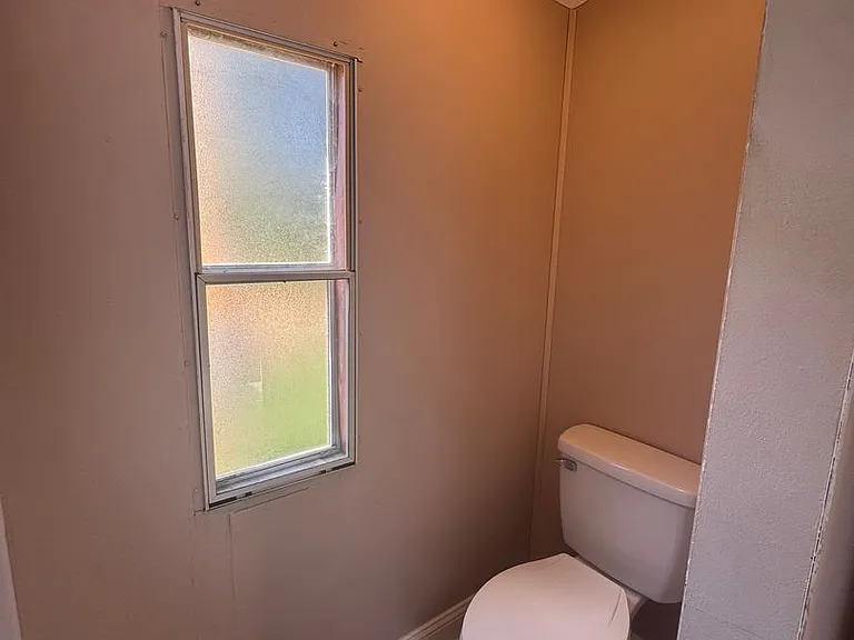 4030 Kennedy Rd — Photo 10