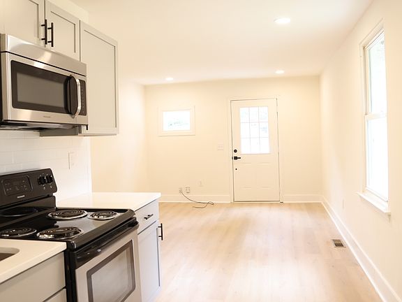 3rd image of 200 Prince Ave #A