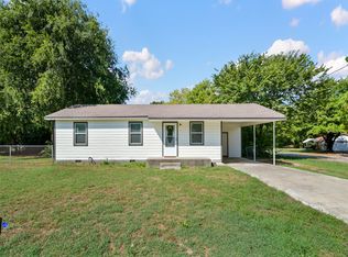 71 Meadow St, Lone Grove, OK 73443