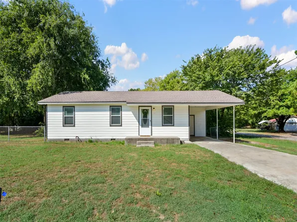 71 Meadow St, Lone Grove, OK 73443