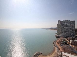 6301 N Sheridan Rd APT 3C, Chicago, IL 60660