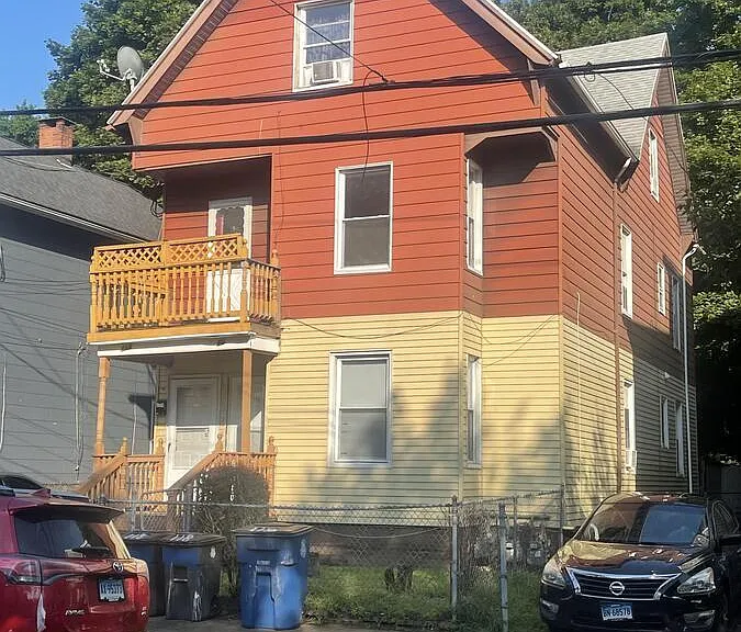 118 Cedar Hill Ave #1 — Photo 1