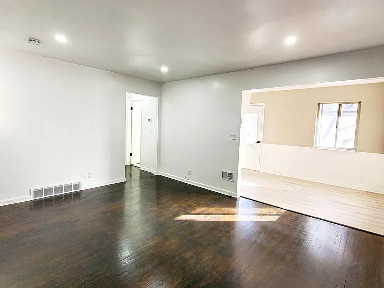 2209 E Park Pl #4 — Photo 2
