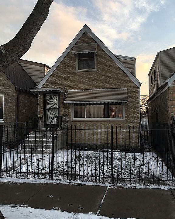 1st image of 3811 W Wabansia Ave