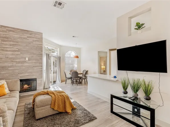 3150 N Soft Breezes Dr #2177, Las Vegas, NV 89128