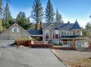 39200 Fair Oaks Ct, Oakhurst, CA 93644