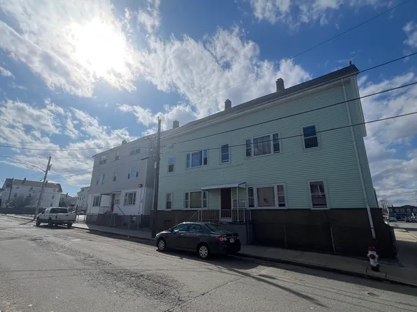 301-317 4th St, Fall River, MA 02721