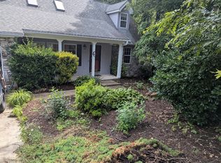 203 Brent Knl, Asheville, NC 28805