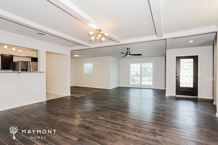 4 bed, 3.0 bath, 2264 sqft, $2,238 — Photo 4