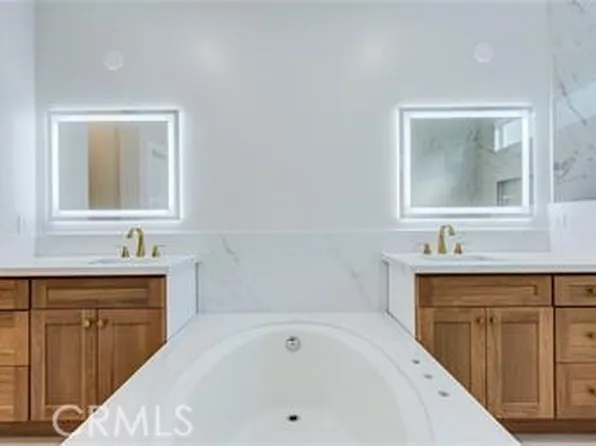 1561 El Paso Dr, Norco, CA 92860