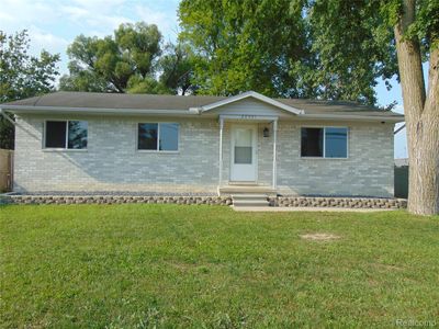 20551 Fenton St, Roseville, MI, 48066