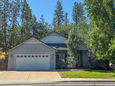 244 Arrowhead Trl, Eagle Pt, OR, 97524