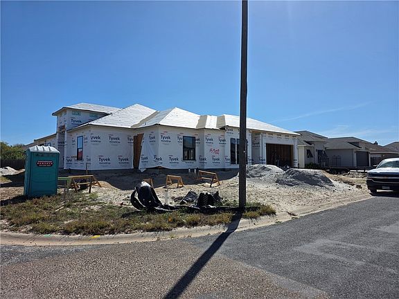 2nd image of 15902 Cozumel Dr