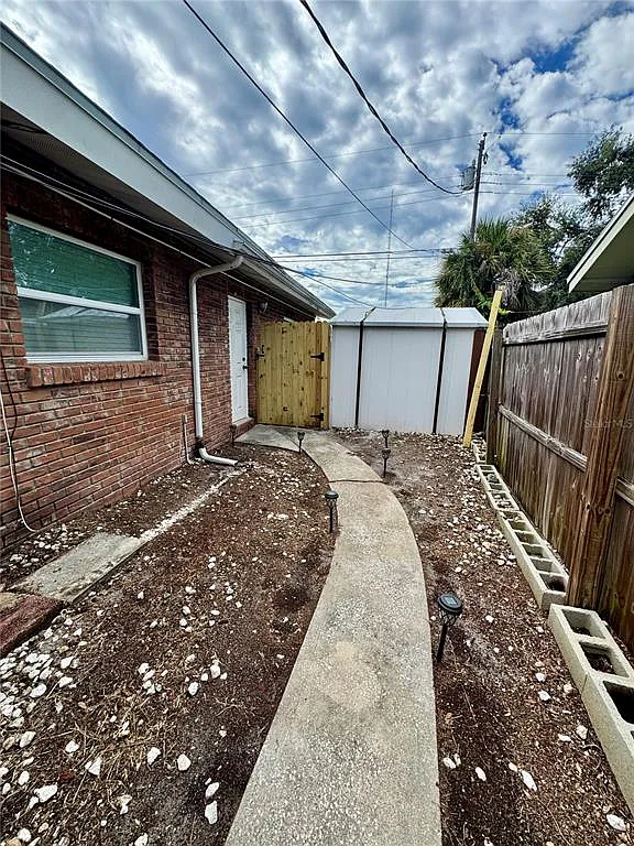 Studio, 1.0 bath, 504 sqft, $1,200 — Photo 1
