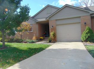 1404 Halsey Ln, Chelsea, MI 48118