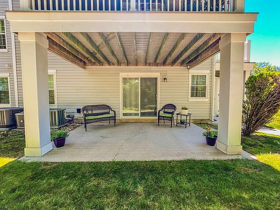 3rd image of 4863 Bayberry Pl #227