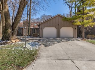 6370 Shadow Lake Trl, Dayton, OH 45459