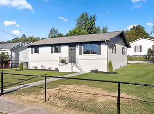 826 Fowler St, Clinton, TN 37716