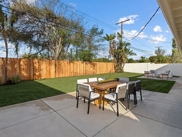 6655 Lederer Ave — Photo 37