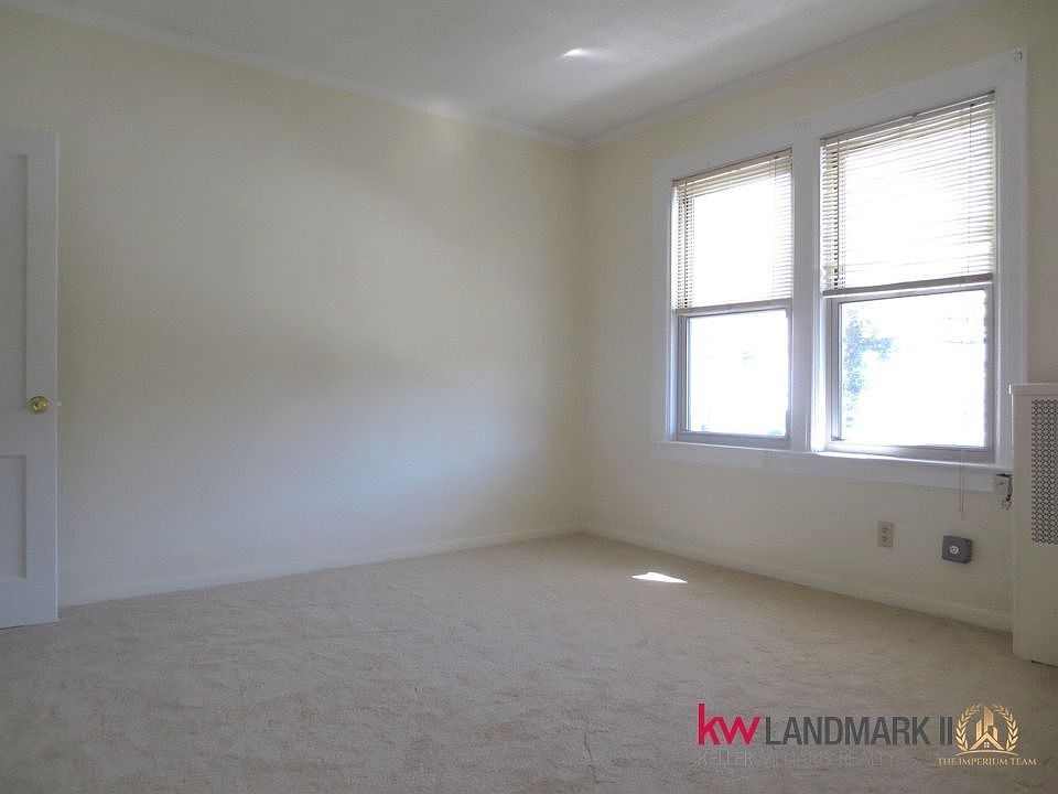 1st image of 2333 36th St #2