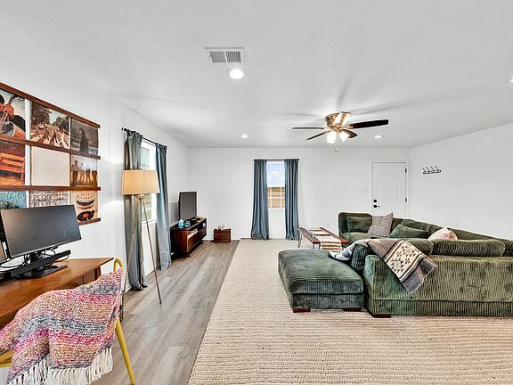 5th image of 5259 County Road 4604