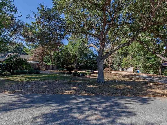 5th image of 33 Highpoint Dr