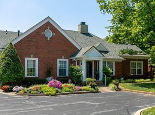 3827 Spring Arbor Dr, Louisville, KY 40245