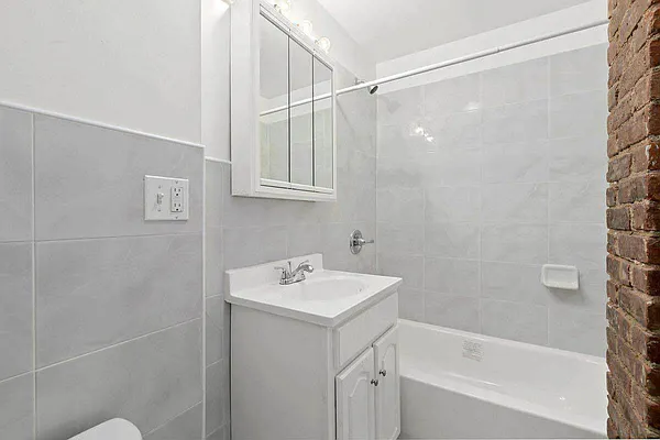Rented by DMB Properties Inc | media 8
