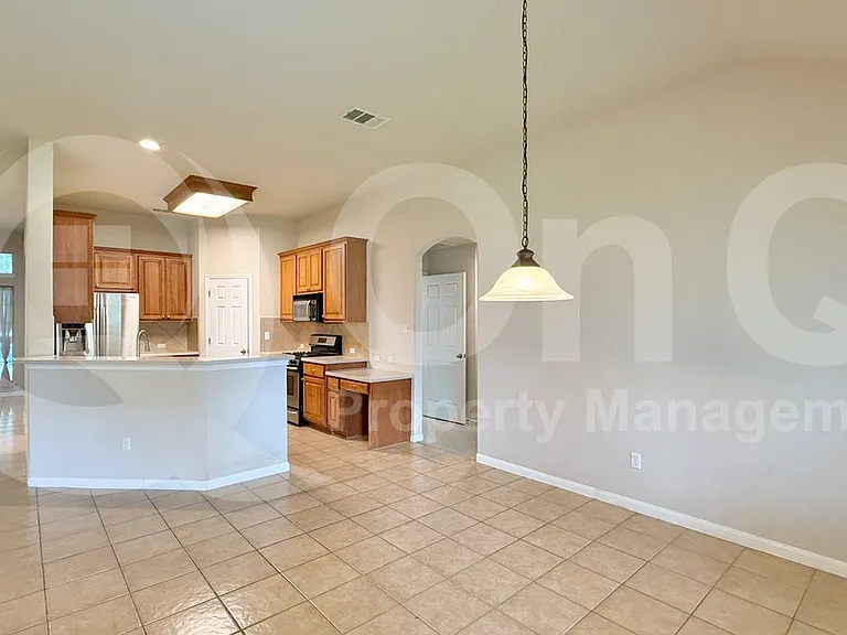 18905 Stirling Castle Ct — Photo 6