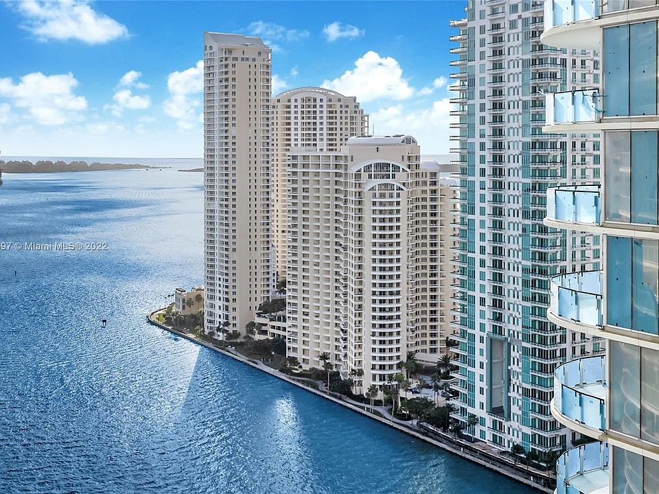 1st image of 300 S Biscayne Blvd #T-2702