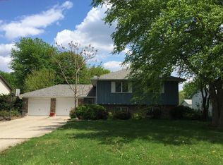 2628 Hedge Lane Rd, Springfield, IL 62707