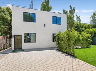 936 Orlando Ave N, West Hollywood, CA 90069